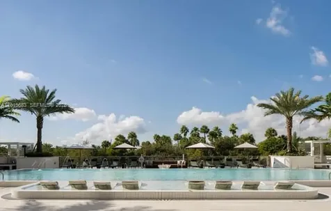 3900 Alton Road Miami Beach FL 33140