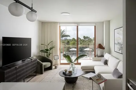 3900 Alton Road Miami Beach FL 33140