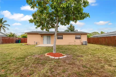 15502 SW 102nd Avenue Miami FL 33157