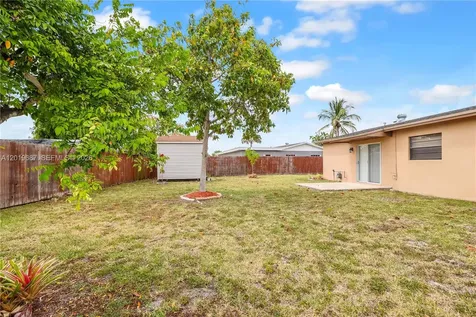 15502 SW 102nd Avenue Miami FL 33157