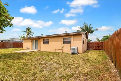 15502 SW 102nd Avenue Miami FL 33157