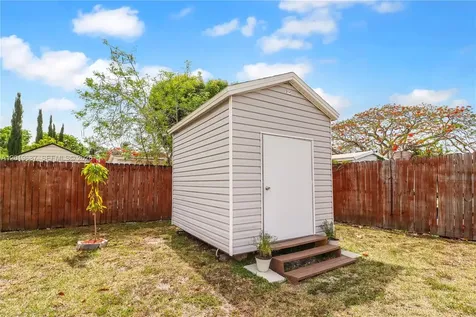 15502 SW 102nd Avenue Miami FL 33157