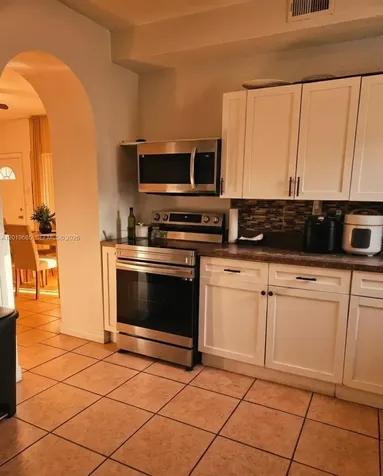 571 NE 172nd Street North Miami Beach FL 33162