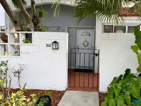 20937 Bay Court Aventura FL 33180