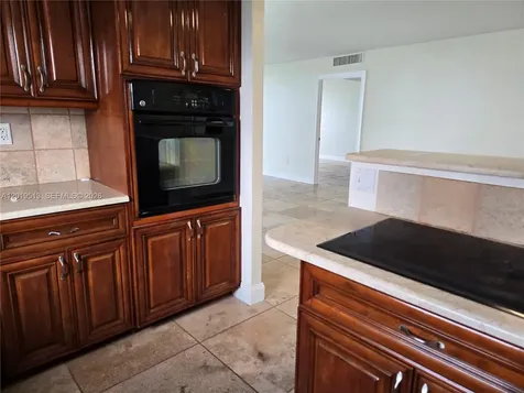 1865 79 St Causeway North Bay Village FL 33141