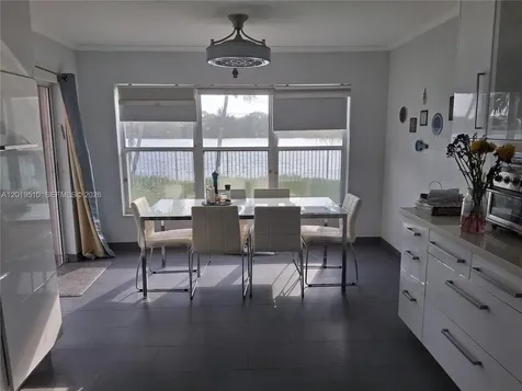 5245 SW 38th Avenue Hollywood FL 33312