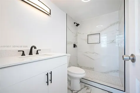 801 Brickell Bay Drive Miami FL 33131