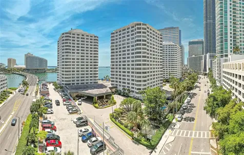 801 Brickell Bay Drive Miami FL 33131