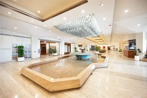 801 Brickell Bay Drive Miami FL 33131