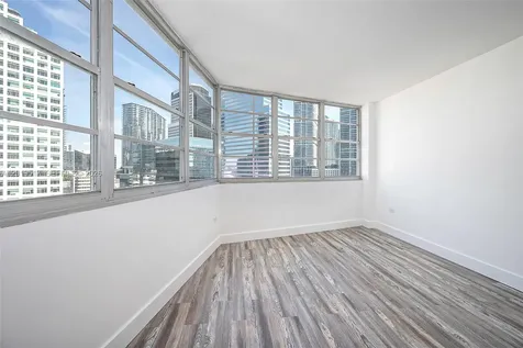 801 Brickell Bay Drive Miami FL 33131