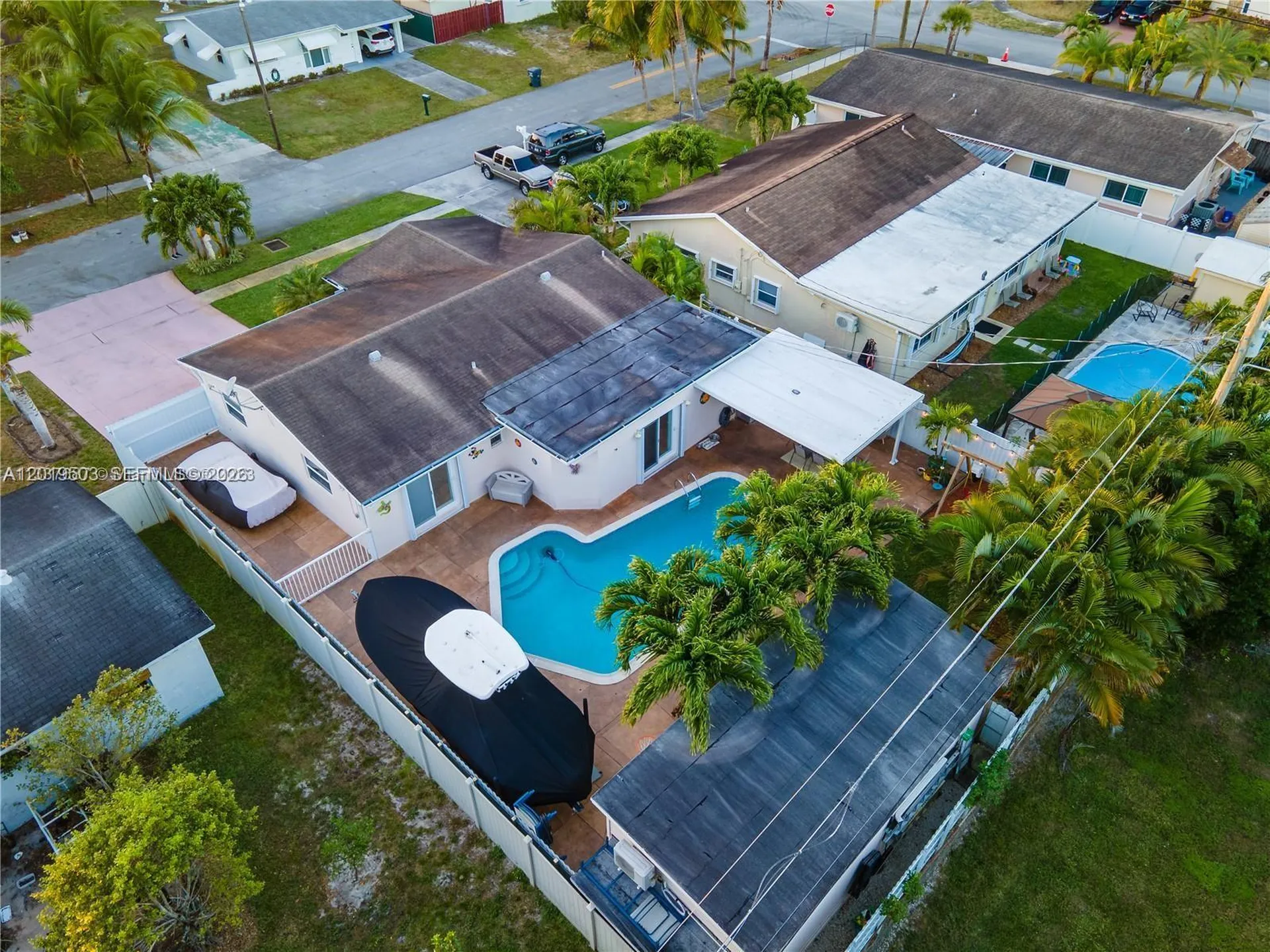 3021 N 72nd Way Hollywood FL 33024