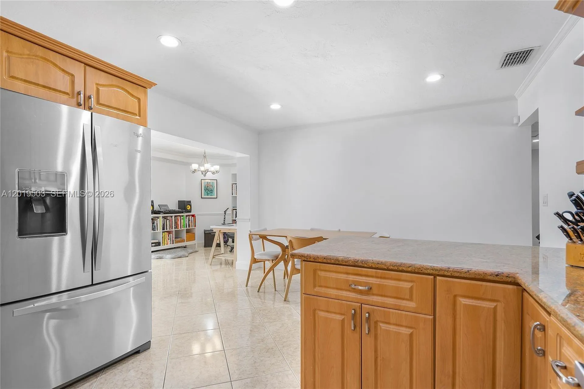 3021 N 72nd Way Hollywood FL 33024