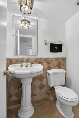 4806 Banyan Lane Tamarac FL 33319