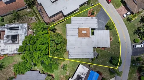 4806 Banyan Lane Tamarac FL 33319