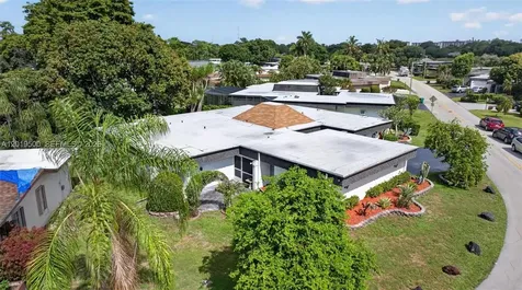 4806 Banyan Lane Tamarac FL 33319