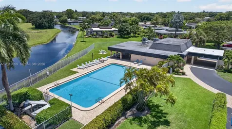 4806 Banyan Lane Tamarac FL 33319