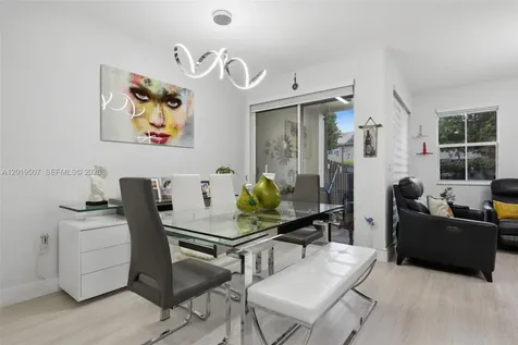 914 SW 151st Place Miami FL 33194
