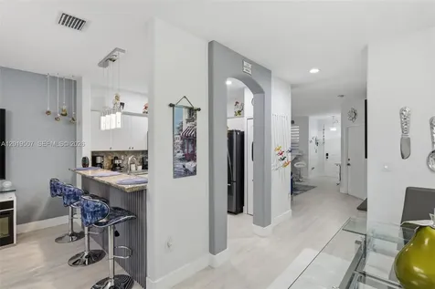 914 SW 151st Place Miami FL 33194