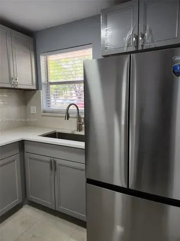 2811 N Pine Island Road Sunrise FL 33322