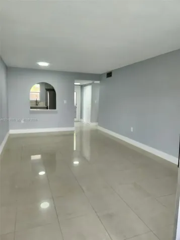 2811 N Pine Island Road Sunrise FL 33322