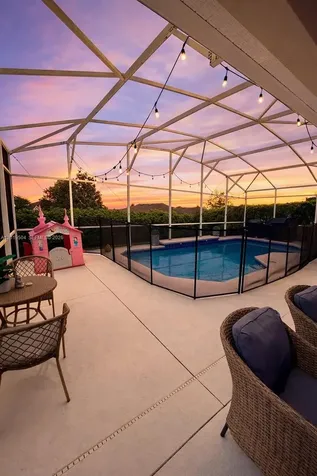 447 Higher Combe Drive Davenport FL 33897