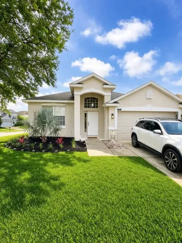 447 Higher Combe Drive Davenport FL 33897