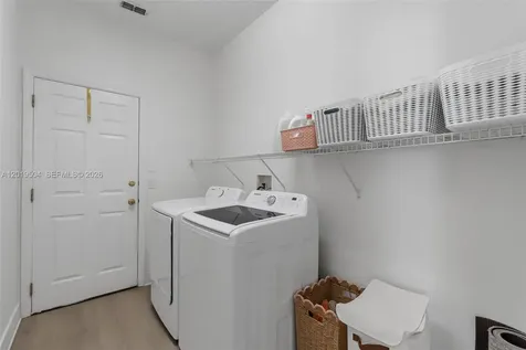 447 Higher Combe Drive Davenport FL 33897