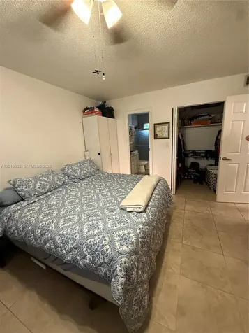 5131 W Oakland Park Boulevard Lauderdale Lakes FL 33313