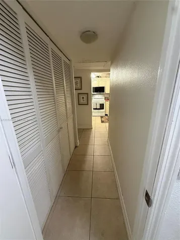 5131 W Oakland Park Boulevard Lauderdale Lakes FL 33313