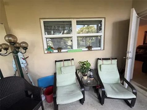 5131 W Oakland Park Boulevard Lauderdale Lakes FL 33313