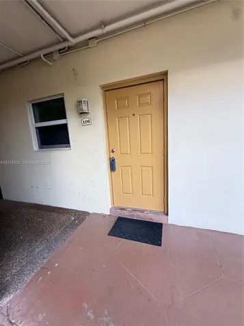 5131 W Oakland Park Boulevard Lauderdale Lakes FL 33313