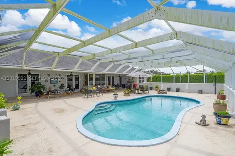 1501 NW 20th Street Homestead FL 33030