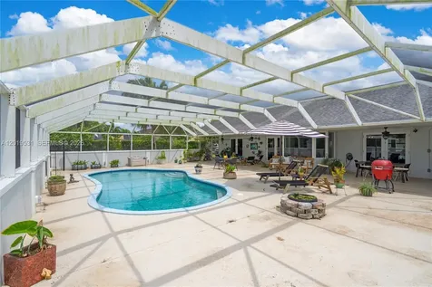 1501 NW 20th Street Homestead FL 33030