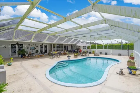 1501 NW 20th Street Homestead FL 33030