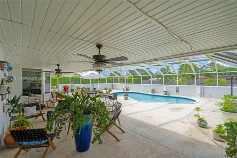 1501 NW 20th Street Homestead FL 33030