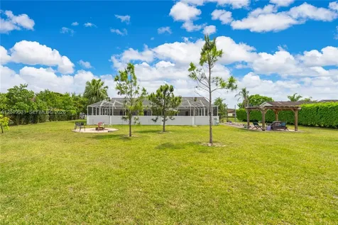 1501 NW 20th Street Homestead FL 33030