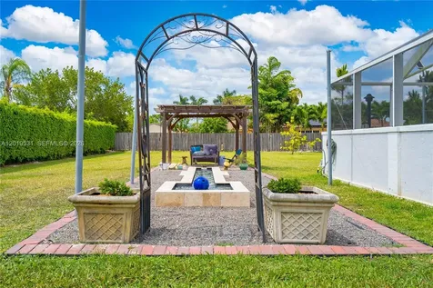 1501 NW 20th Street Homestead FL 33030