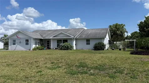 1501 NW 20th Street Homestead FL 33030