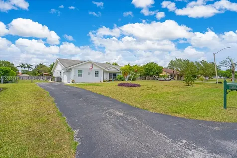 1501 NW 20th Street Homestead FL 33030