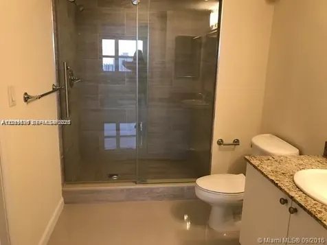 19501 W Country Club Drive Aventura FL 33180