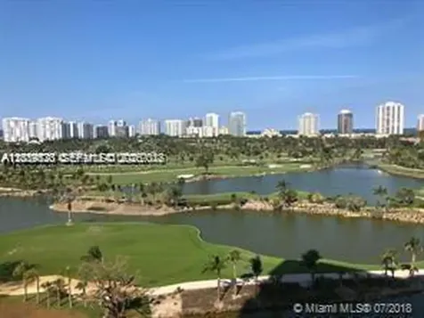 19501 W Country Club Drive Aventura FL 33180