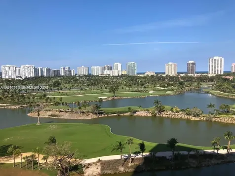 19501 W Country Club Drive Aventura FL 33180