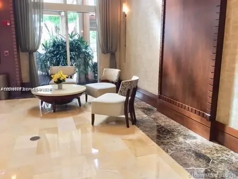 19501 W Country Club Drive Aventura FL 33180