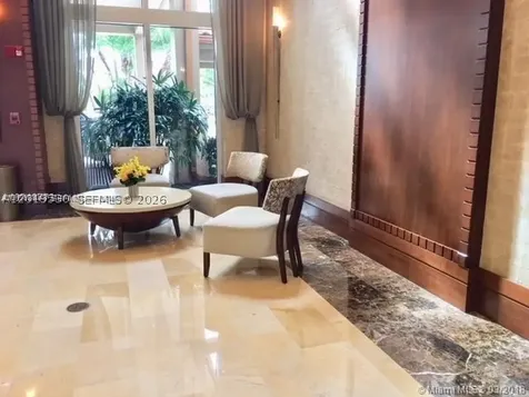 19501 W Country Club Drive Aventura FL 33180
