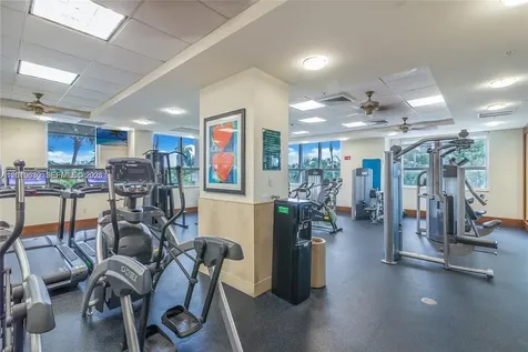 19501 W Country Club Drive Aventura FL 33180