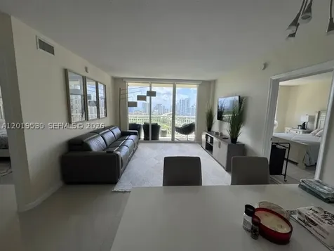 19501 W Country Club Drive Aventura FL 33180