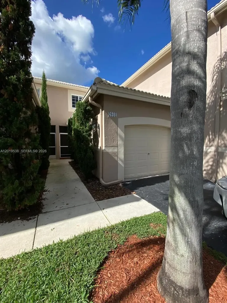 2041 Pompeii Court Weston FL 33327