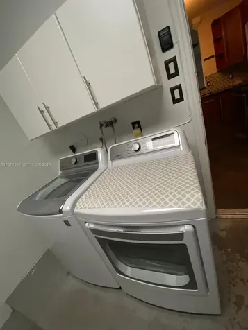 2041 Pompeii Court Weston FL 33327
