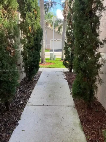 2041 Pompeii Court Weston FL 33327