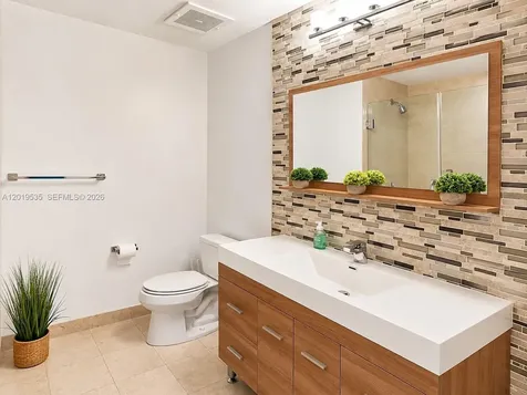 1050 Brickell Avenue Miami FL 33131